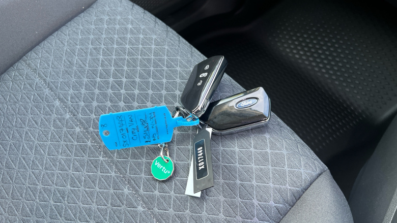 Ford Transit Connect 230 L2 Diesel 2.0 EcoBlue 102ps Limited Van